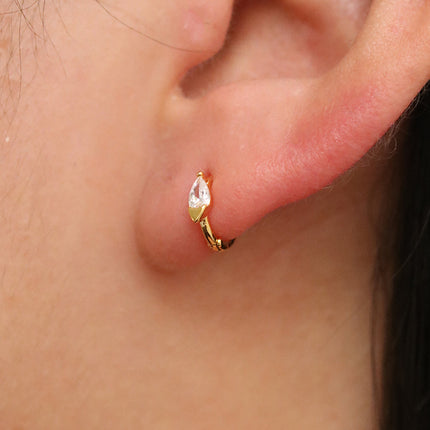 Teardrop Cubic Huggie Earring-3