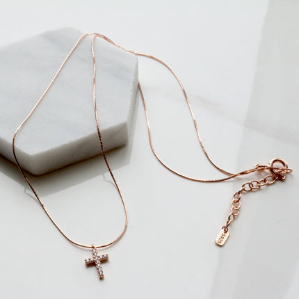 Cross pendant silk necklace-4